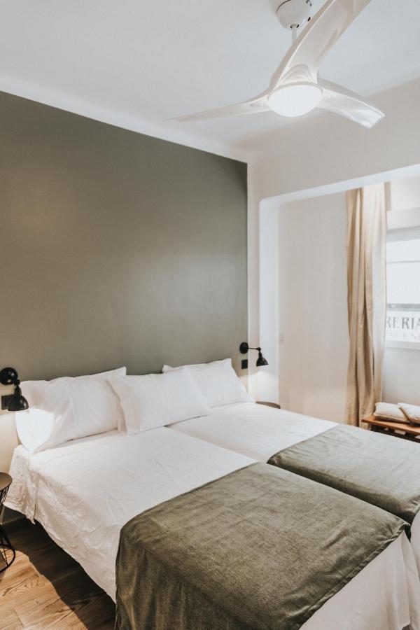 Contemporary Industrial By Rems Appartement